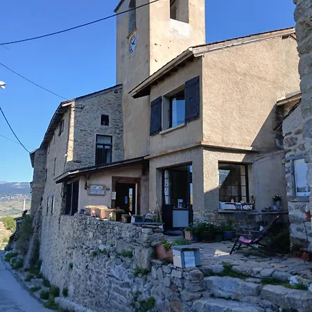 D Etape Du Presbytere Hostel Eyne
